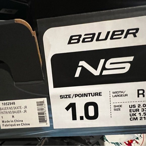 Bauer Black and White Kids Skates - Picture 9 of 9
